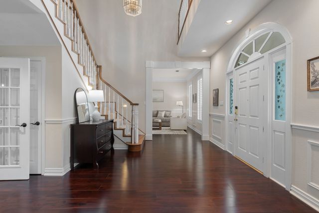 302 W Charlottesville Avenue, Colleyville, TX 76034