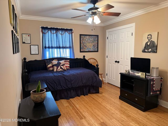 3 Woodstock Drive, Toms River, NJ 08757