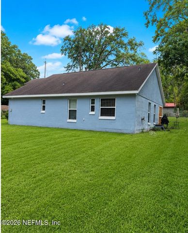 6188 PETTIFORD Drive W, Jacksonville, FL 32209