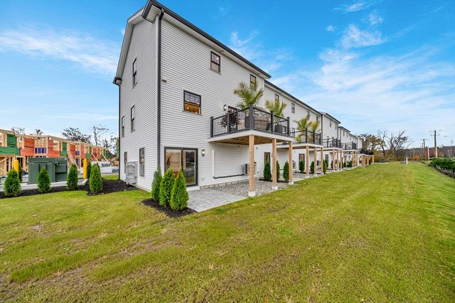 32 Birch Brook Landing 25, Lynn, MA 01905