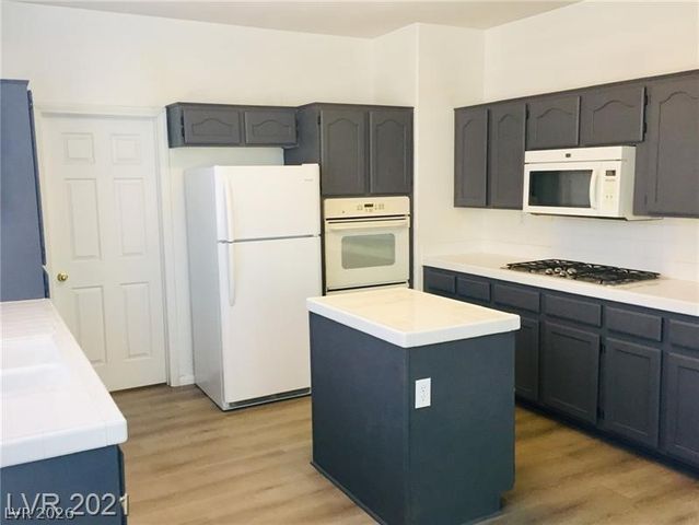 1891 Eagle Flight Lane, Henderson, NV 89012
