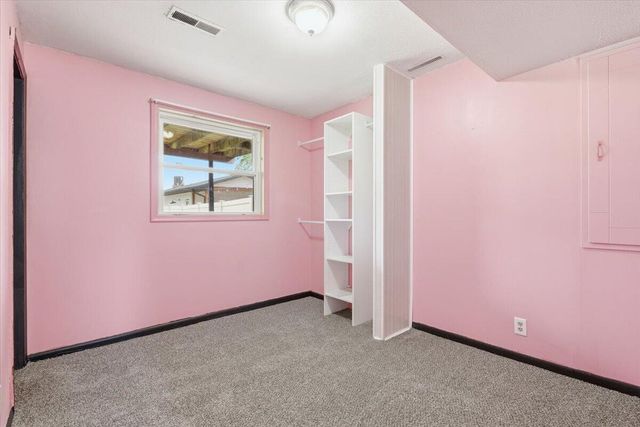 3206 AVENUE K, Council Bluffs, IA 51501