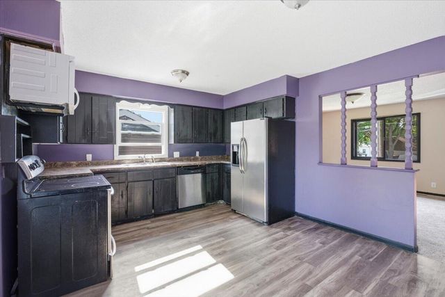 3206 AVENUE K, Council Bluffs, IA 51501