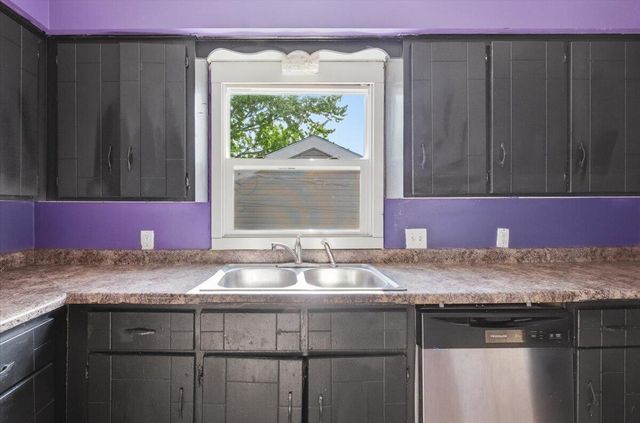 3206 AVENUE K, Council Bluffs, IA 51501