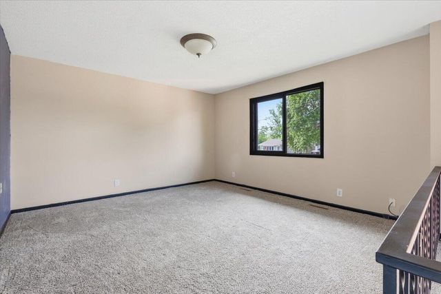 3206 AVENUE K, Council Bluffs, IA 51501