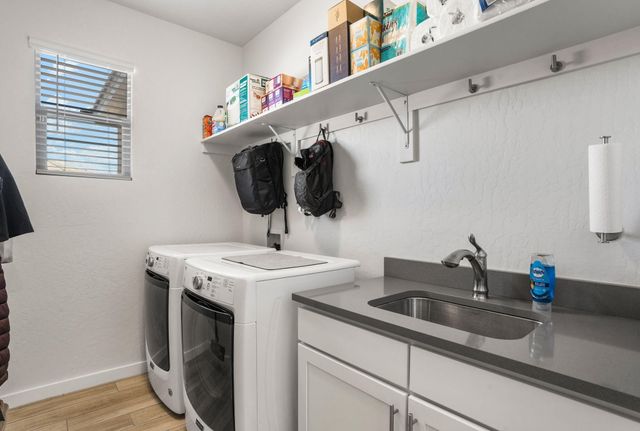 1963 Castle Peak Loop NE, Rio Rancho, NM 87144