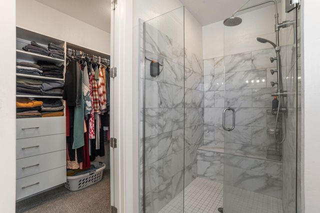 1963 Castle Peak Loop NE, Rio Rancho, NM 87144