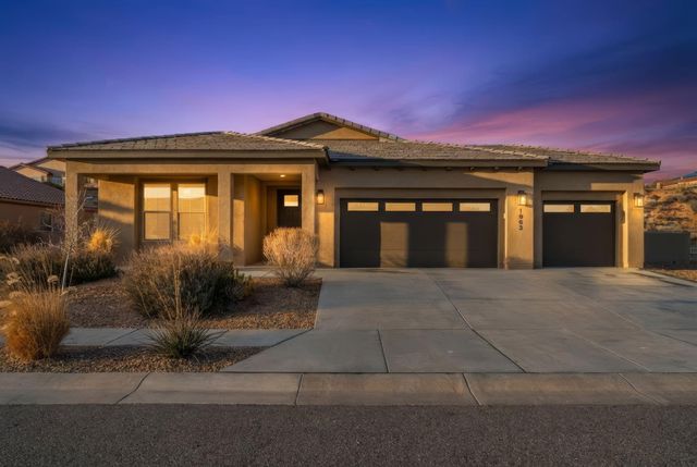 1963 Castle Peak Loop NE, Rio Rancho, NM 87144