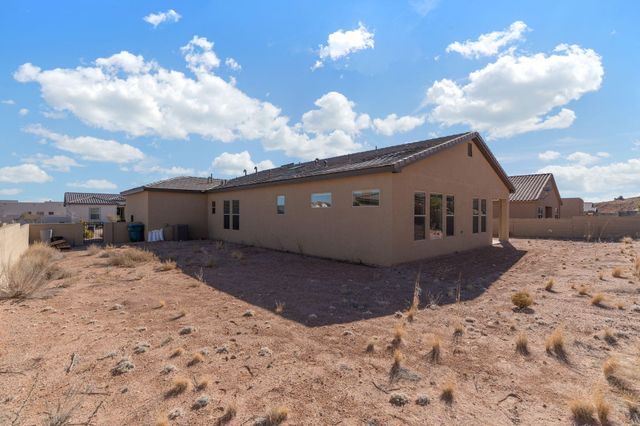 1963 Castle Peak Loop NE, Rio Rancho, NM 87144