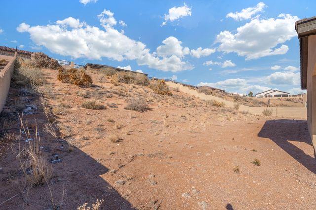 1963 Castle Peak Loop NE, Rio Rancho, NM 87144