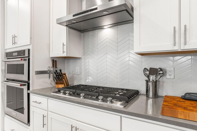 1963 Castle Peak Loop NE, Rio Rancho, NM 87144