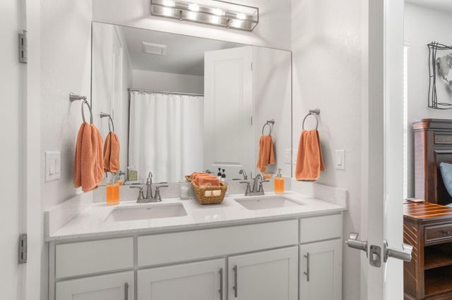 1963 Castle Peak Loop NE, Rio Rancho, NM 87144