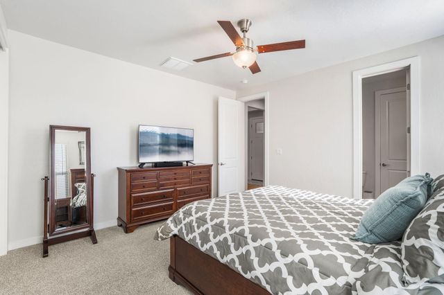 1963 Castle Peak Loop NE, Rio Rancho, NM 87144