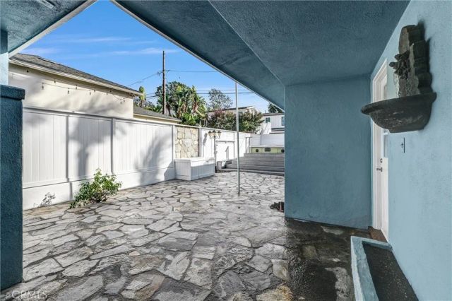 612 33rd, Manhattan Beach, CA 90266