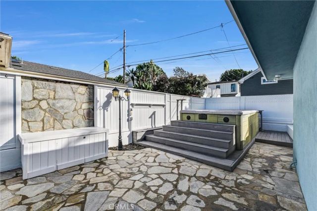612 33rd, Manhattan Beach, CA 90266
