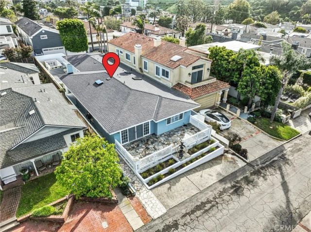 612 33rd, Manhattan Beach, CA 90266