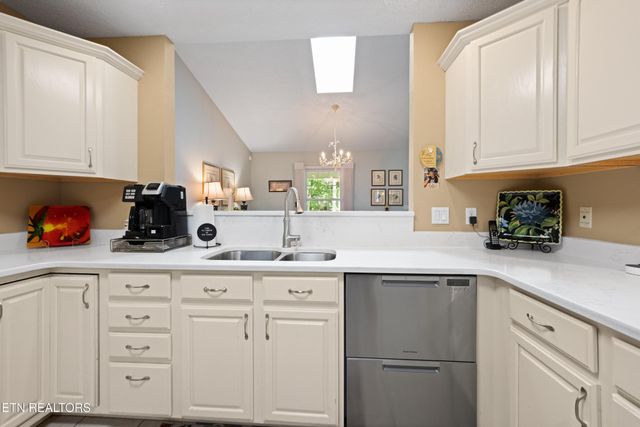 13 Kent Court, Crossville, TN 38558
