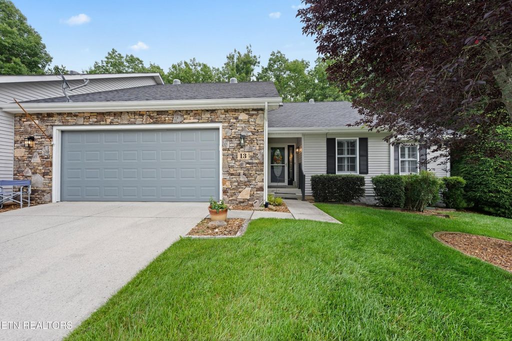 13 Kent Court, Crossville, TN 38558