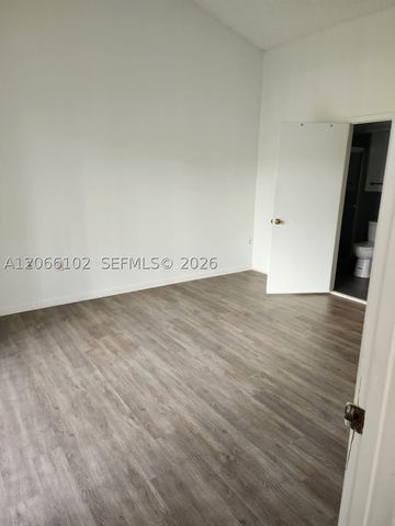2445 SW 18th Ter 711, Fort Lauderdale, FL 33315