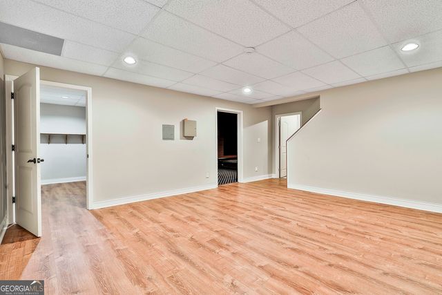 120 Meadow View Glen, Newnan, GA 30265