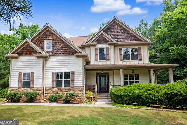 120 Meadow View Glen, Newnan, GA 30265