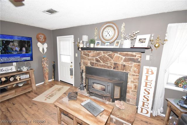 154 Leftwich Lane, Booneville, AR 72927