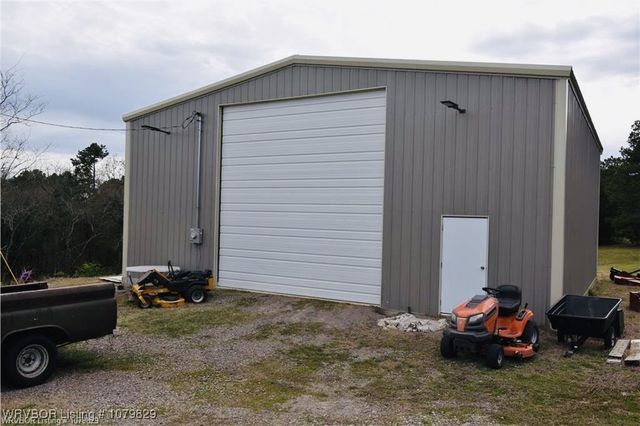 154 Leftwich Lane, Booneville, AR 72927