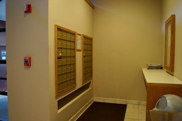 200 Ledgewood 205, Stoneham, MA 02180