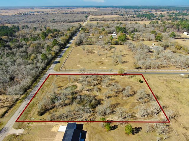 26050 Forest Hills Lane, Waller, TX 77484