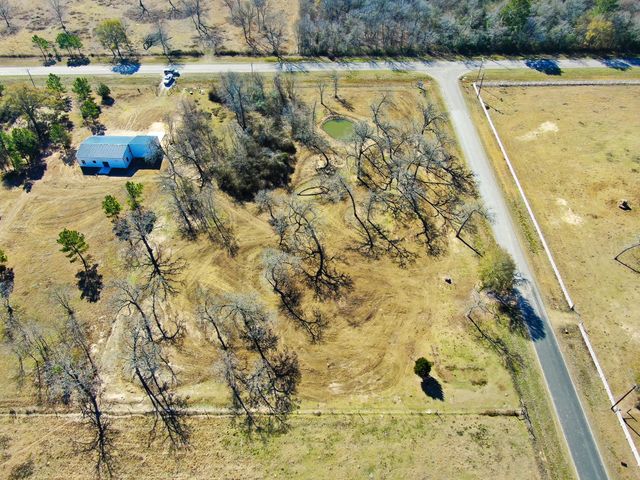26050 Forest Hills Lane, Waller, TX 77484
