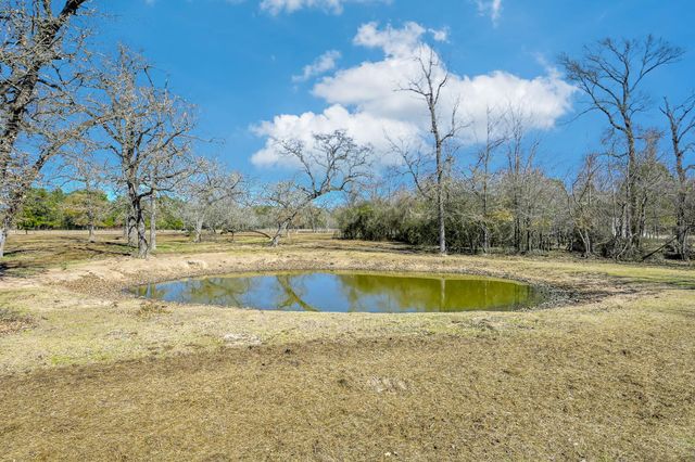 26050 Forest Hills Lane, Waller, TX 77484