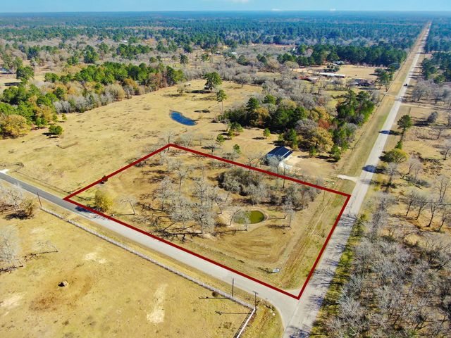 26050 Forest Hills Lane, Waller, TX 77484