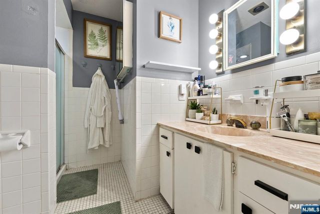 149 Marion Drive, West Orange, NJ 07052