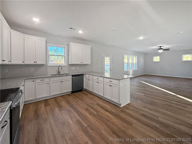 342 Flying Bolt Drive, Raeford, NC 28376