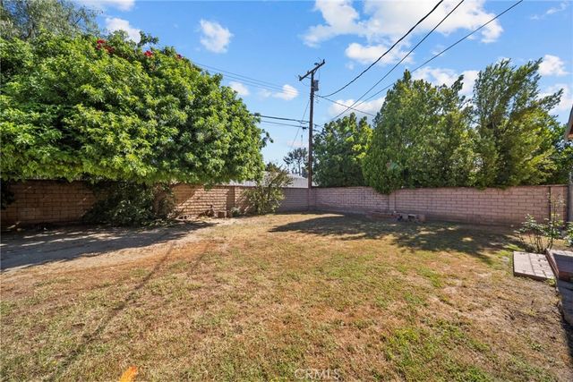 18427 San Fernando Mission, Porter Ranch, CA 91326