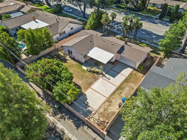 18427 San Fernando Mission, Porter Ranch, CA 91326