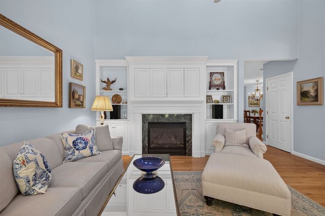 341 Godfrey Dr 341, Norton, MA 02766