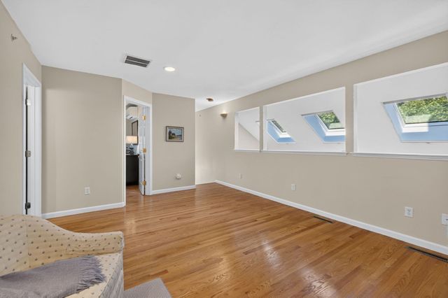 341 Godfrey Dr 341, Norton, MA 02766