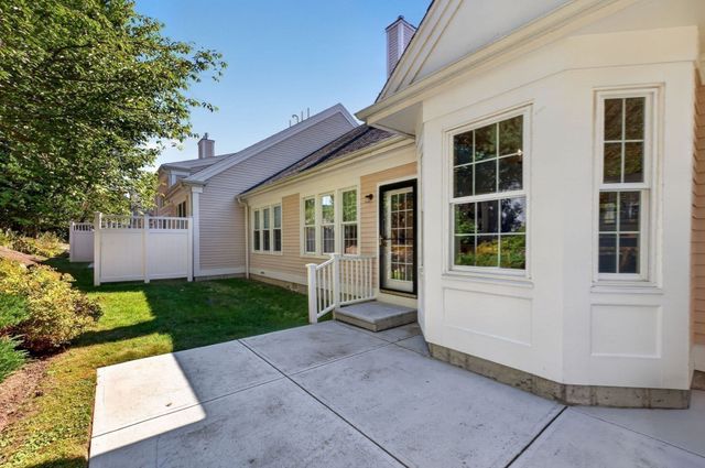 341 Godfrey Dr 341, Norton, MA 02766