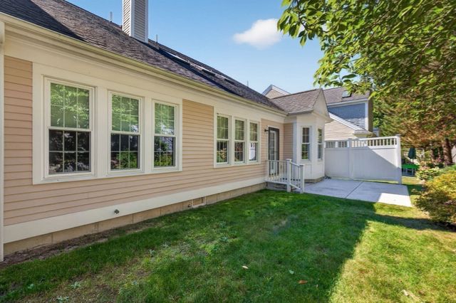 341 Godfrey Dr 341, Norton, MA 02766