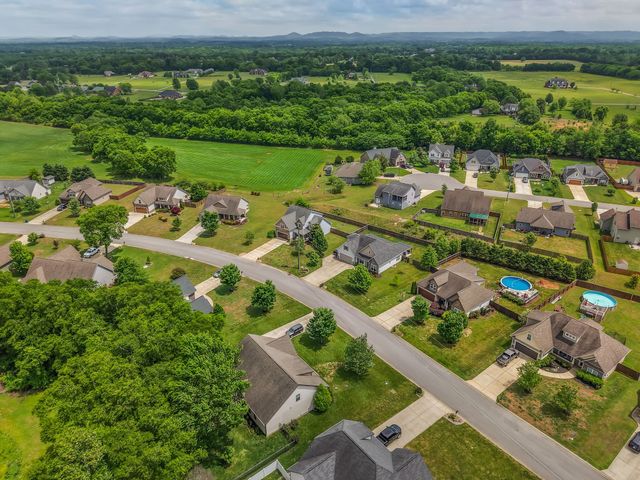 412 Drema Ct, Murfreesboro, TN 37127