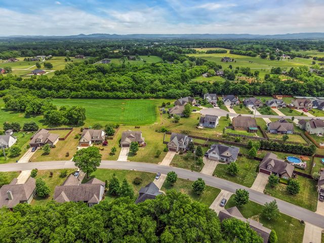 412 Drema Ct, Murfreesboro, TN 37127