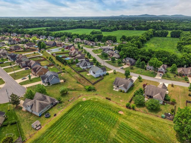 412 Drema Ct, Murfreesboro, TN 37127