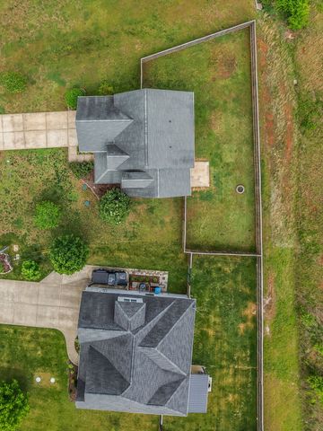 412 Drema Ct, Murfreesboro, TN 37127