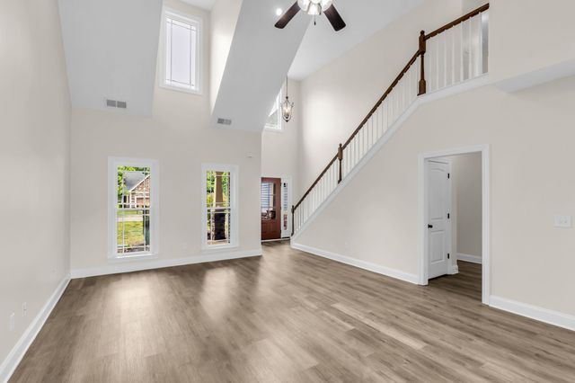 412 Drema Ct, Murfreesboro, TN 37127
