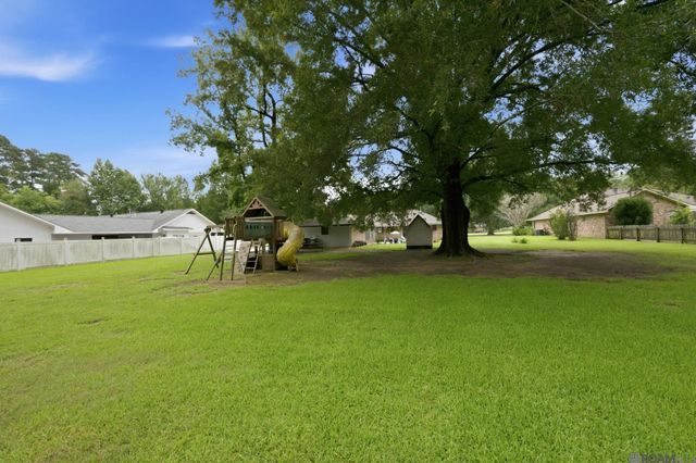16405 Shetland Ave, Greenwell Springs, LA 70739