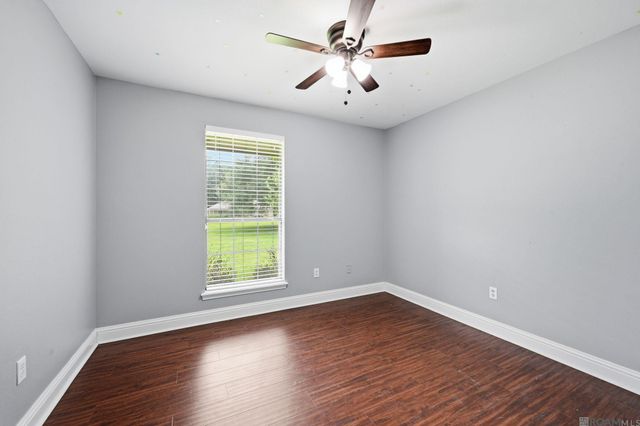 16405 Shetland Ave, Greenwell Springs, LA 70739