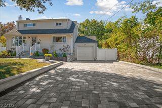 30 Whittier Ave, Franklin Twp., NJ 08873