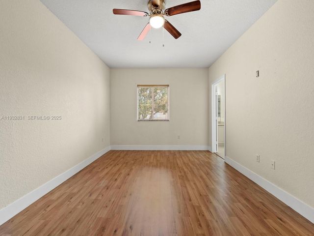 1947 SE 24th Ter, Homestead, FL 33035