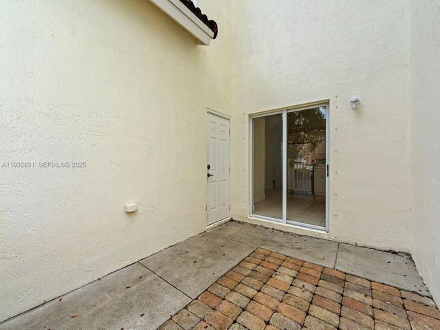 1947 SE 24th Ter, Homestead, FL 33035